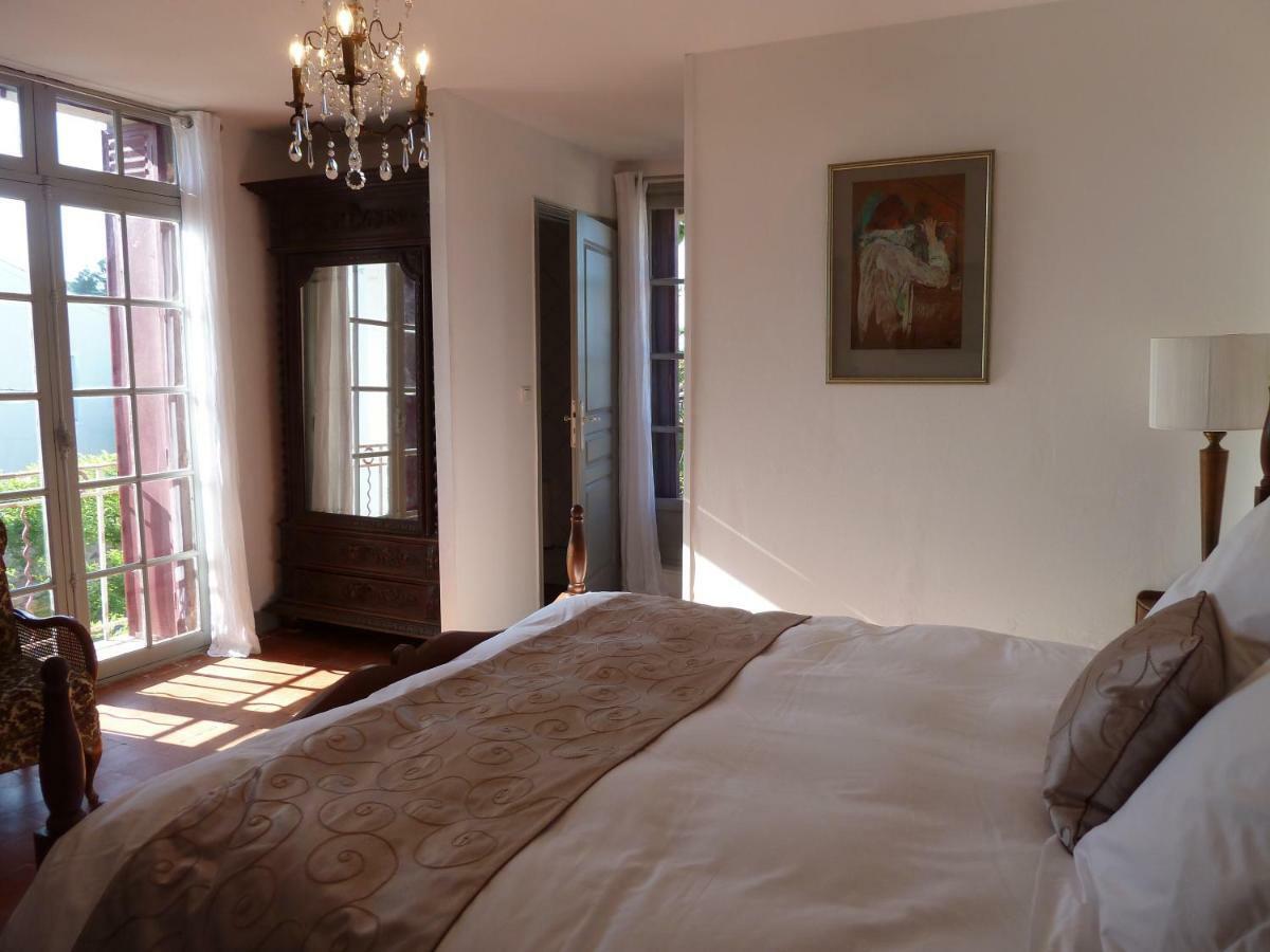 Maison Butterfly Bed and Breakfast Puissalicon Esterno foto